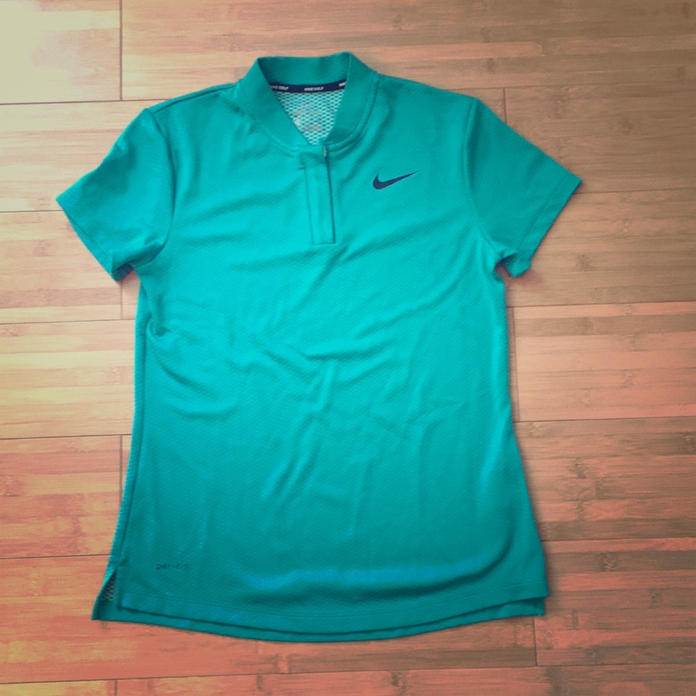 Nike Dri-Fit Short-Sleeve Top